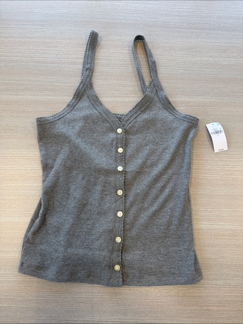 Old Navy Gray V-Neck Button-Front Knit Cami